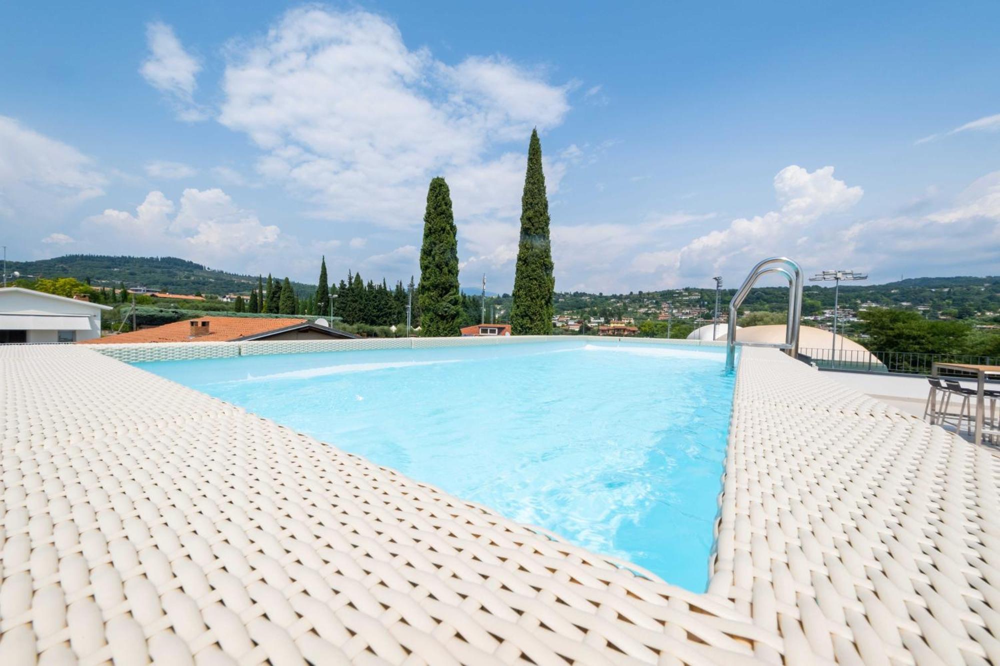 Apartmentsgarda - Residenza Maycol Apartment